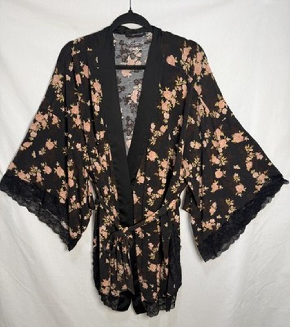 Victoria’s Secret Heavenly Black Floral Lace Trim Belted Cotton Robe Size M/L